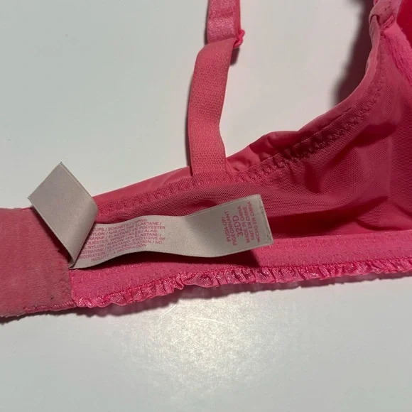 VS Push Up Bra Pink Lace - Picture 5 of 6